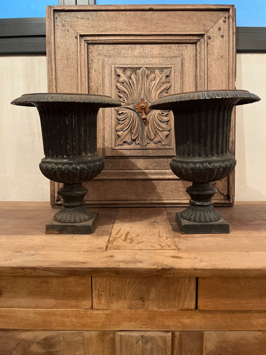 FRENCH CAST IRON PLANTER