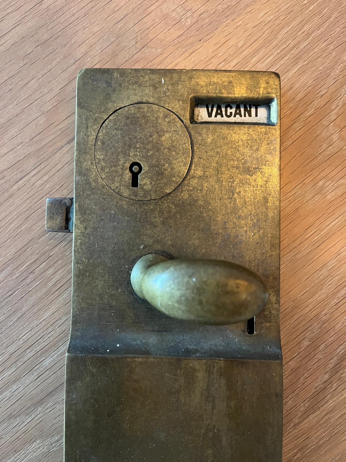 Cerradura antigua para puerta de baño con monedas Parker Winder & Achurch Birmingham